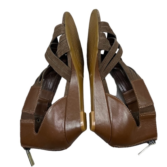 New Joan David Suede Crisscross Strap Wedge Heel Sandals 7.5 Light Brown - Picture 8 of 14